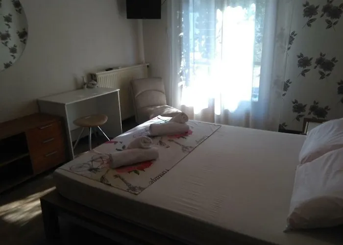 Olena House Апартаменты *