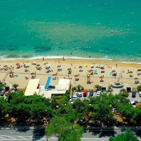 Olena House * Cavala