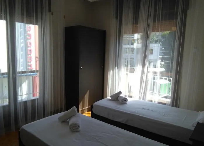Olena House Apartment *